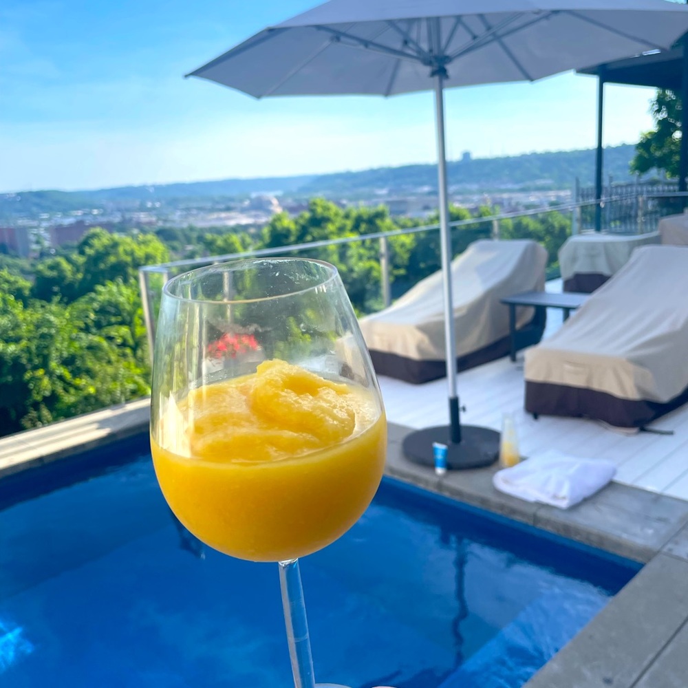 Meet your Posher, Jamie